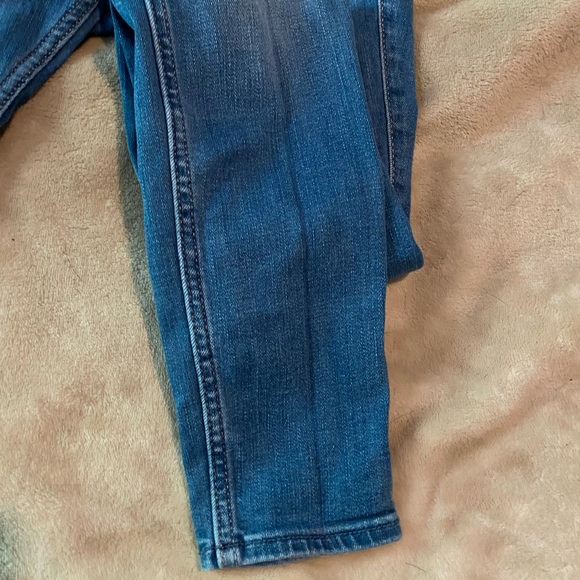 Hollister jeans - Picture 3 of 3